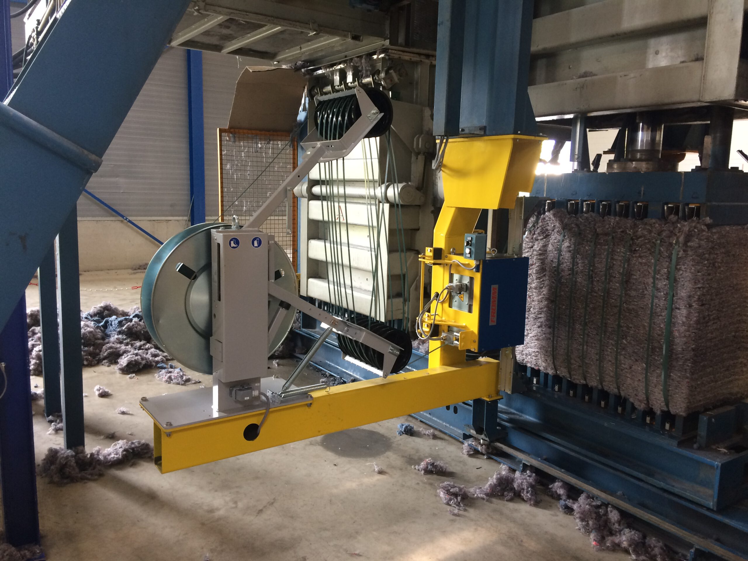 Modernisering bindmachine t.b.v. textielbalen