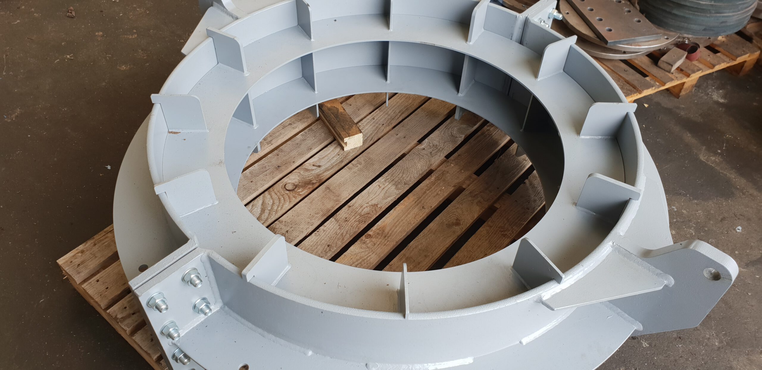 Hijsframe voor het hijsen van een fornuis 16 ton